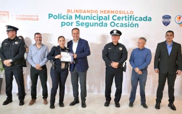 Policía de Hermosillo obtiene recertificación CERTIPOL y anuncia ascensos para oficiales