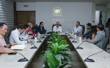 Dialogan en el Congreso de Sonora sobre iniciativa para regular plataformas digitales de hospedaje