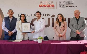 Secretaría de Salud reconoce a personal del Laboratorio Estatal en el Día del Químico