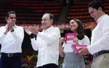 Más de 41 mil estudiantes beneficiados con la Beca Sonora de Oportunidades en primarias públicas