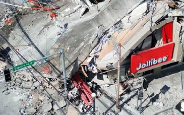 Sismo de magnitud 7.8 deja cuatro muertos y 200 heridos en Filipinas