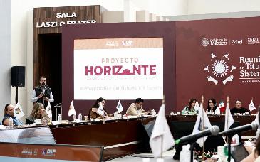 DIF Sonora presenta modelos de atención destacados a nivel nacional en encuentro de titulares DIF 2025