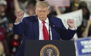 Primeros 100 días del mandato de Donald Trump; EU, al borde de conflicto constitucional