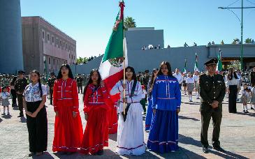 Participa Gobierno de Sonora en conmemoración nacional del Día de la Bandera