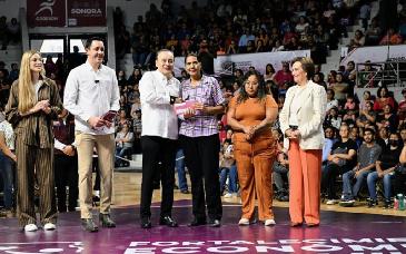 Alfonso Durazo inicia programa de apoyo económico para familias vulnerables