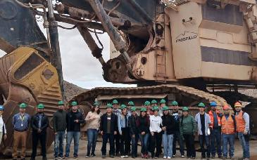 Alumnos del ITSPP exploran tecnología aplicada en minería durante recorrido por La Herradura