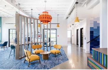 Centro coworking tecnológico creatividad local impulsa innovación