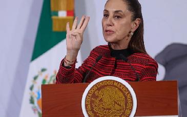 Rescatan con vida a minero atrapado en Sinaloa