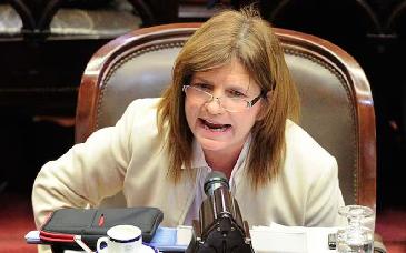 Patricia Bullrich dimite al Ministerio de Seguridad en Argentina; asumirá como senadora