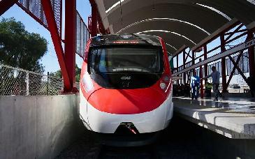 Inauguran tren suburbano al AIFA el 26 de abril tras meses de espera