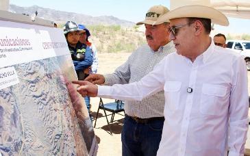 Supervisa Alfonso Durazo avance de carretera que unirá Sonora y Chihuahua y detonará economía regional