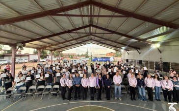 Itescan entrega microcredenciales a 374 estudiantes para fortalecer su perfil profesional